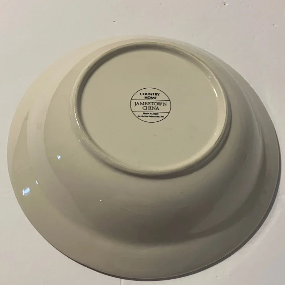 Vintage Country Home‎ Rustic Cream Serveware Bowl with Farmhouse Design 9”